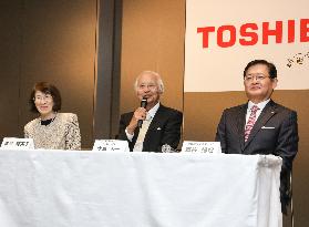 Commendation Ceremony for Koichi Mizushima of Toshiba